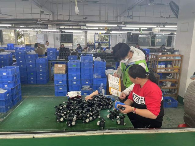 三鄉(xiāng)鎮(zhèn)開展“加強(qiáng)禁毒宣傳， 共創(chuàng)無毒企業(yè)”活動(dòng)照片3.jpg