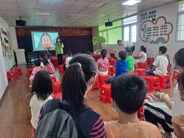 三鄉(xiāng)鎮(zhèn)開展“幸福閱讀樹，禁毒齊守護(hù)”宣傳活動(dòng)圖片1.jpg