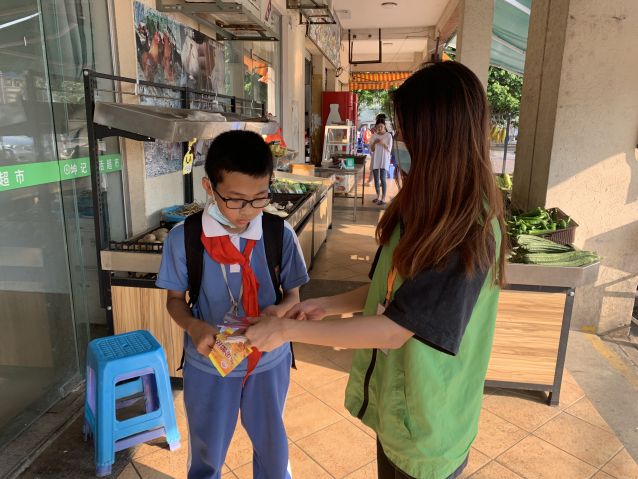 三鄉(xiāng)鎮(zhèn)開展“守護(hù)校園安全，護(hù)學(xué)禁毒兩不誤”宣傳活動三鄉(xiāng)鎮(zhèn)開展“守護(hù)校園安全，護(hù)學(xué)禁毒兩不誤”宣傳活動