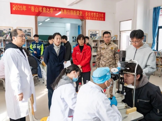 熱血應(yīng)征！大涌百余名青年參加征兵體檢